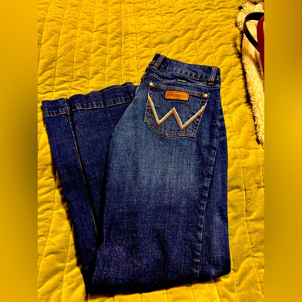 Women’s wrangler flare jeans size 7x32